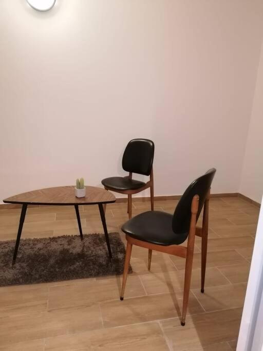 Superbe Logement Apartman Drancy Kültér fotó